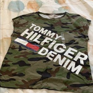 Women’s Tommy Hilfiger top